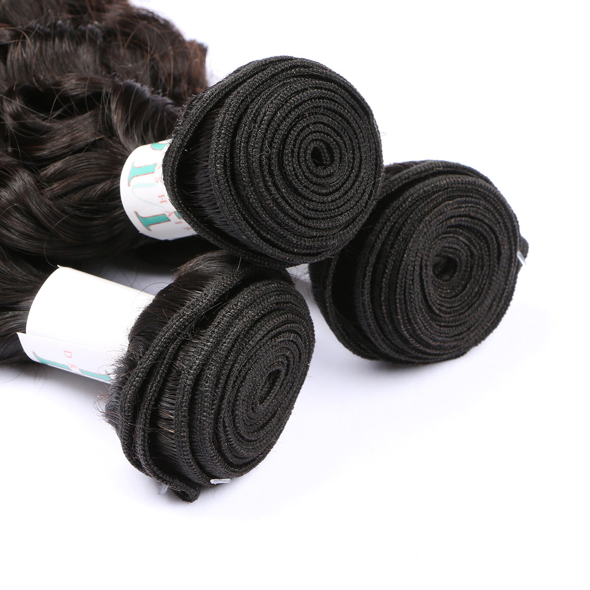 Deep Curly Single Bundles